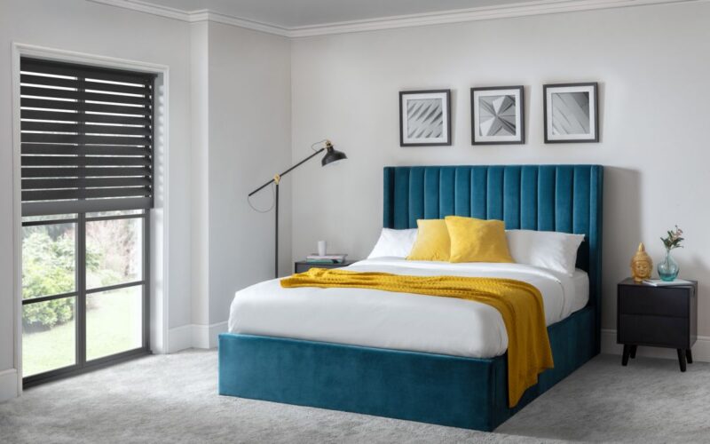 Caravele Velvet Fabric Ottoman Storage Bed Frame – 5ft King Size - Image 8