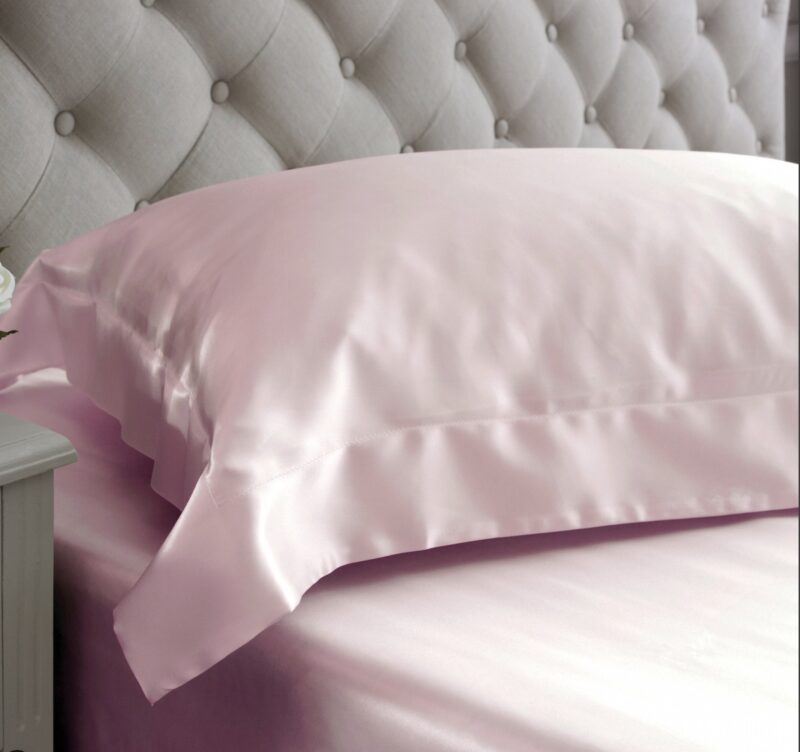 Caravele Silk Pillowcase – Luxurious Softness & Smooth Finish - Image 6