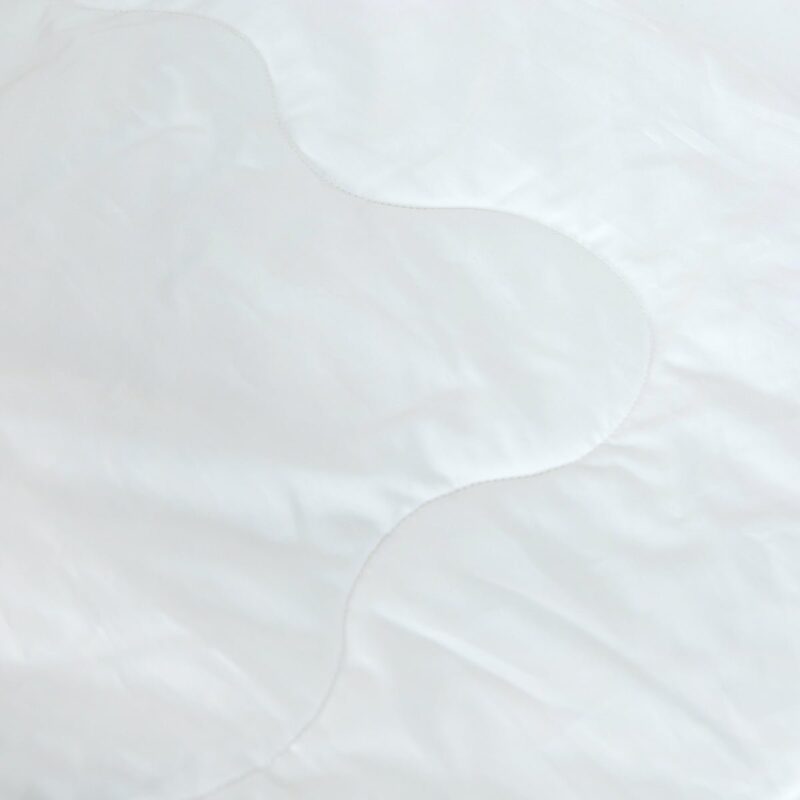 Caravele Summer Silk Duvet – 4 Tog Lightweight - Image 4
